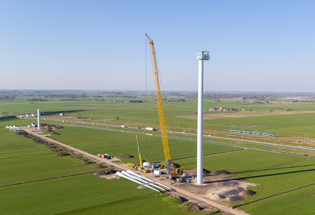 Aanbouw windmolenpark Van Werven Hattemerbroek